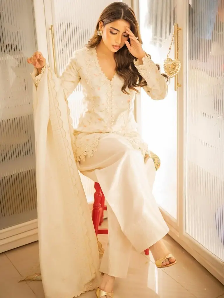 Pakistani Celebrities’ Pictures from Eid Ul Azha Day 3
