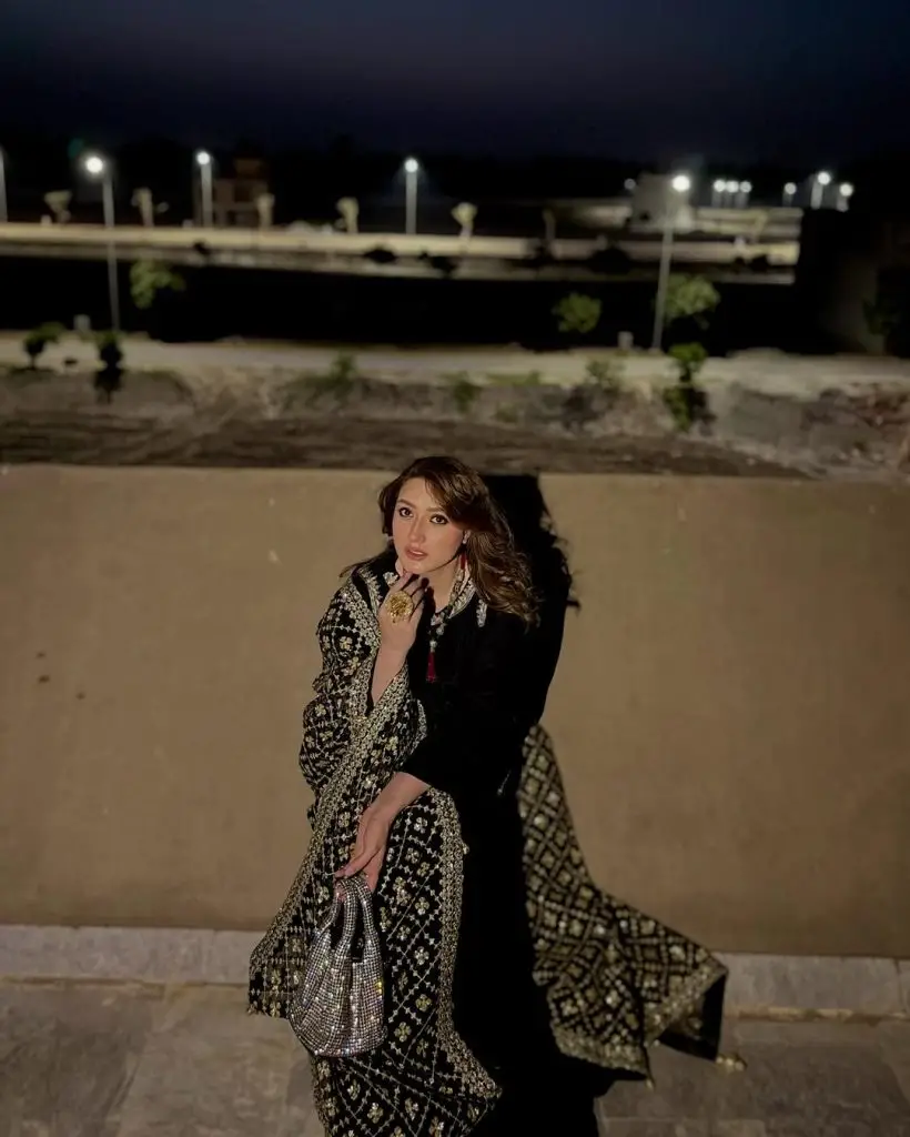 Pakistani Celebrities’ Pictures from Eid Ul Azha Day 3