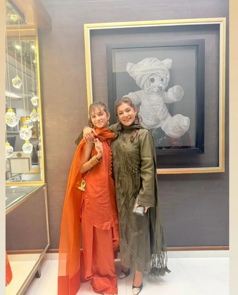 Pakistani Celebrities’ Pictures from Eid Ul Azha Day 3