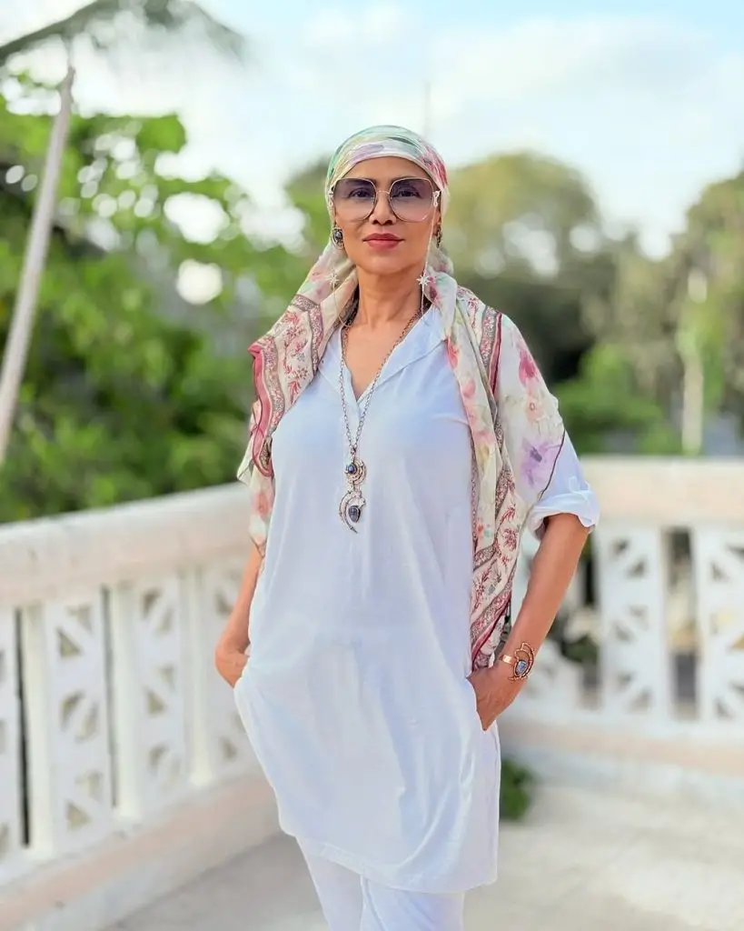 Pakistani Celebrities’ Pictures from Eid Ul Azha Day 3