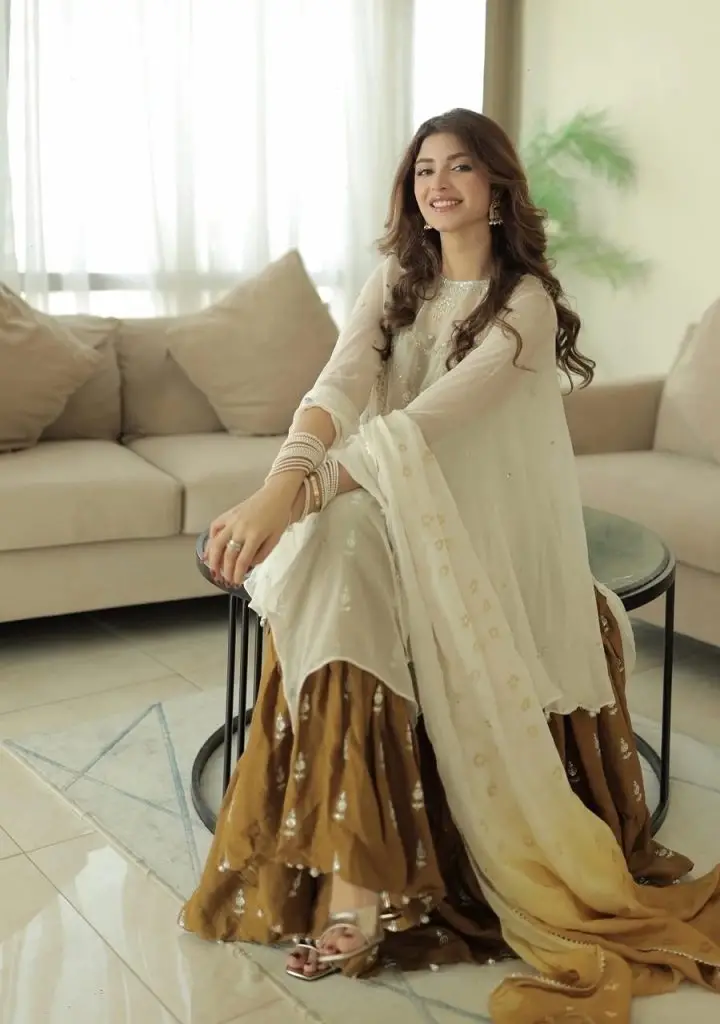 Pakistani Celebrities’ Pictures from Eid Ul Azha Day 3