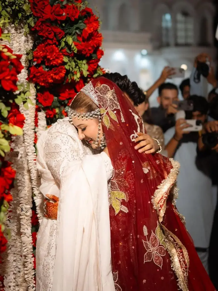 Rabeeca Khan & Hussain Tareen Nikah Video