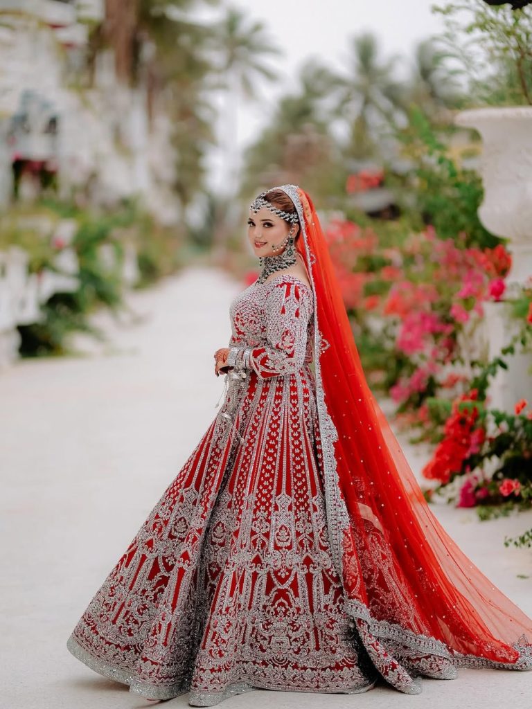 Rabeeca Khan & Hussain Tareen Nikah Video