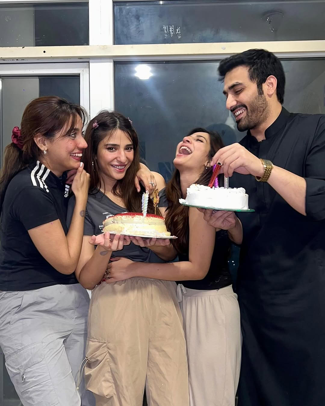 Ramsha Khan's Bold Birthday Look Criticized | Reviewit.pk