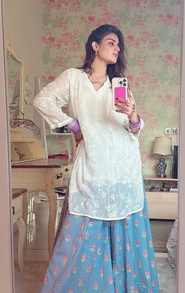 Pakistani Celebrities’ Pictures from Eid Ul Azha Day 3