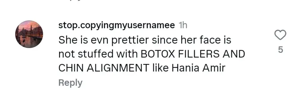 Hania Aamir’s Lookalike Gets Public Attention