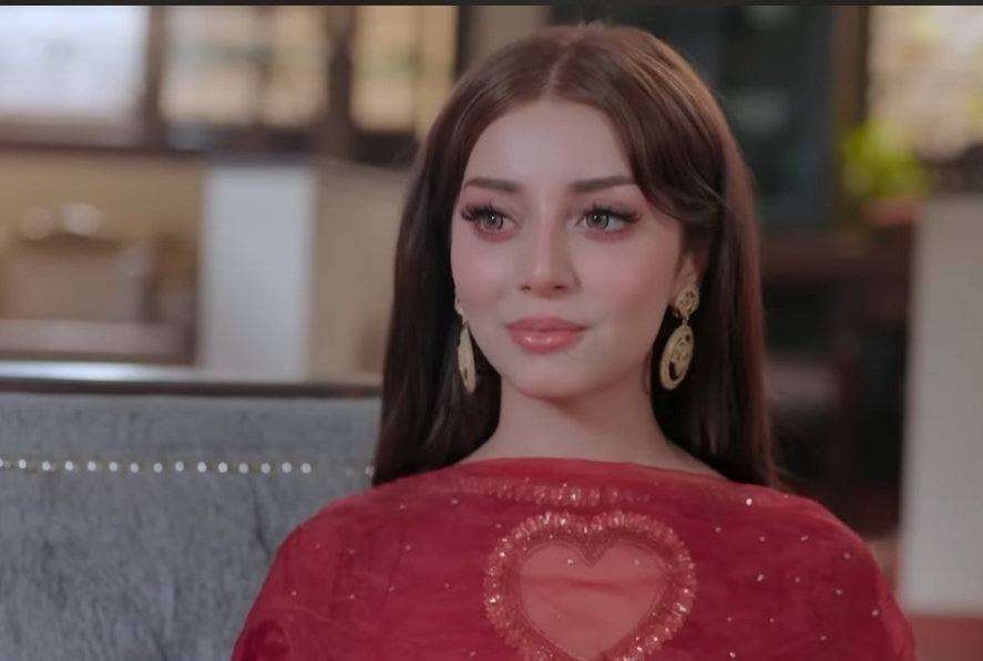 Alizeh Shah & Shagufta Ijaz’s Acting & Look Under Scrutiny