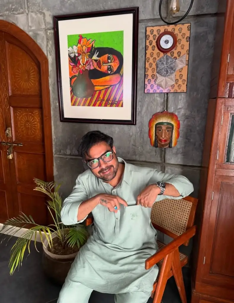 Yasir Hussain’s Reply To Public’s Taunt Regarding Wife Iqra Aziz