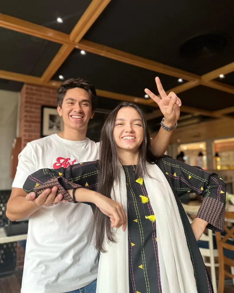 Aina Asif Reveals Special Relationhip With Samar Jafri