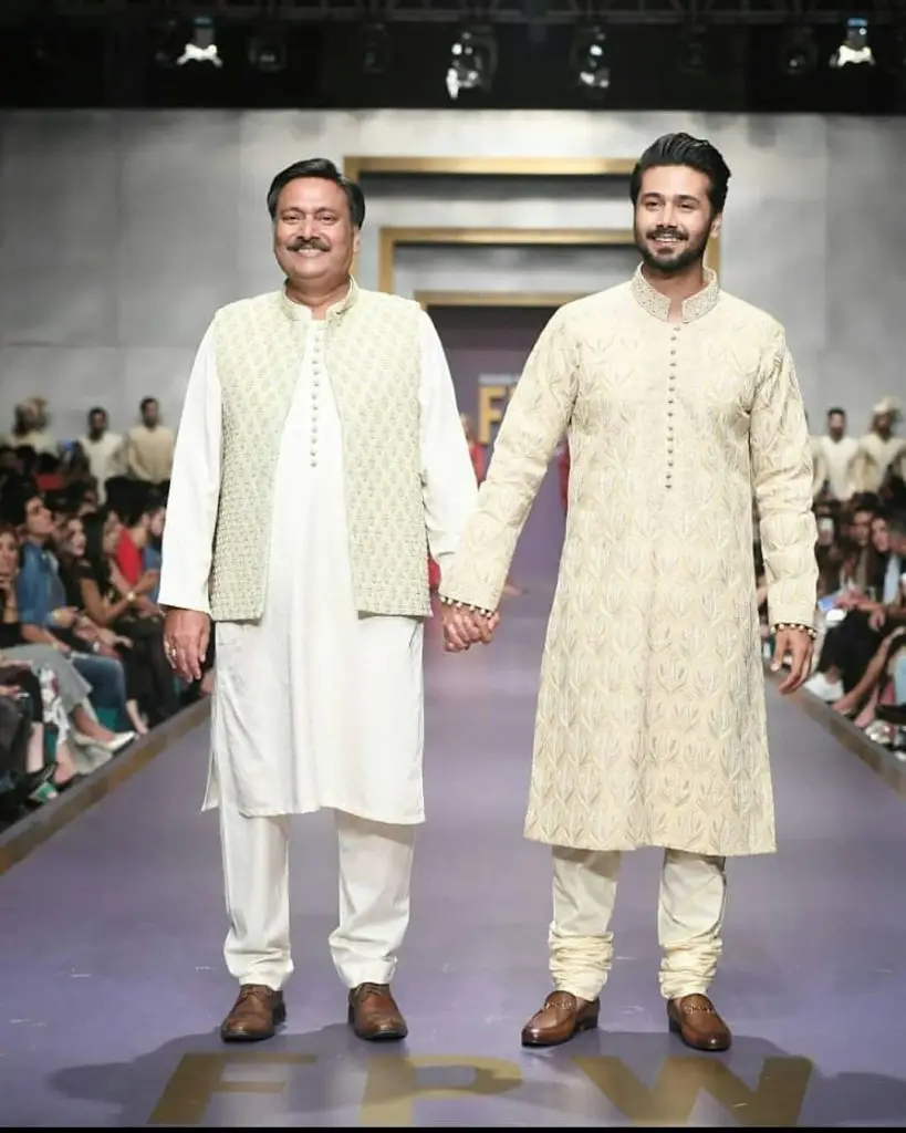 Pakistani Celebrities With Strict Parents