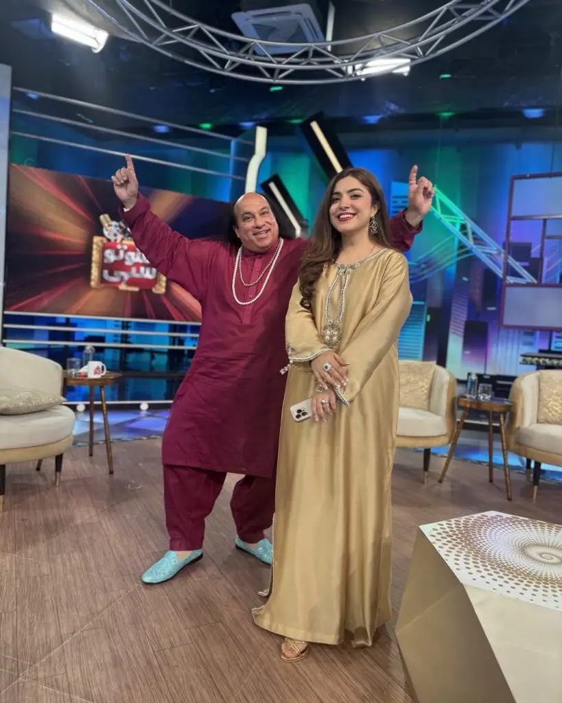 Chahat fateh Ali Khan Fiercely Defends Himself