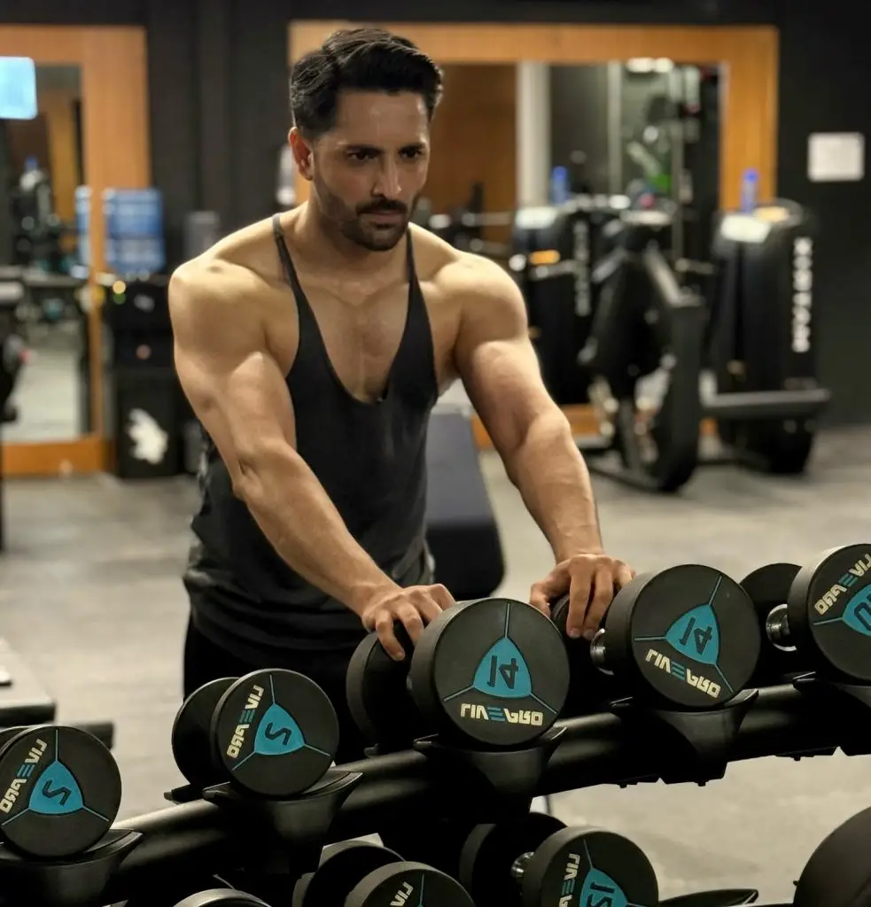 Alina Abbas Shah Calls Out Danish Taimoor