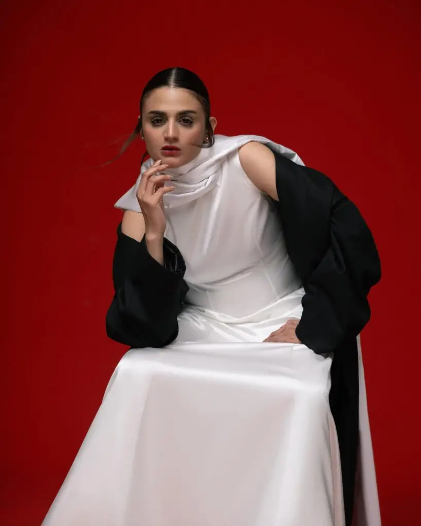 Hira Mani’s Bold Video Elicits Criticism