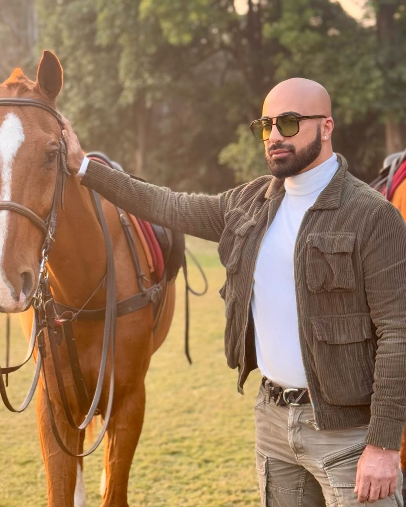 HSY Defends Fawad Khan