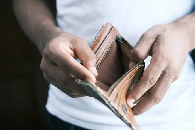 Rubina Ashraf On Coping with Financial Struggles