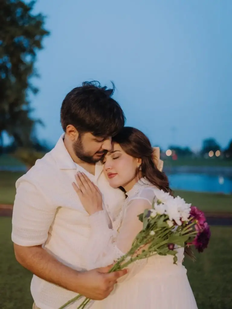 Iqra Kanwal & Areeb Pervaiz Announce First Pregnancy