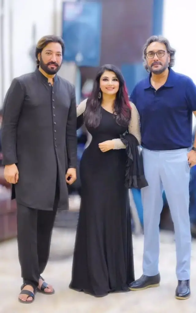 Celebrities Spotted At Javeria Saud’s Birthday Bash