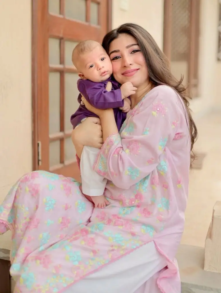 Mariyam Nafees Family Pictures from Eid Ul Azha Day 2