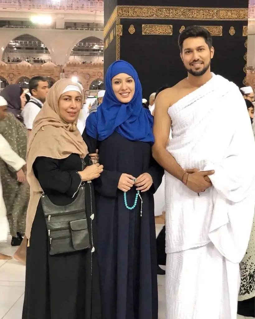 Mehwish Hayat Reveals Beautiful Relationship With Allah