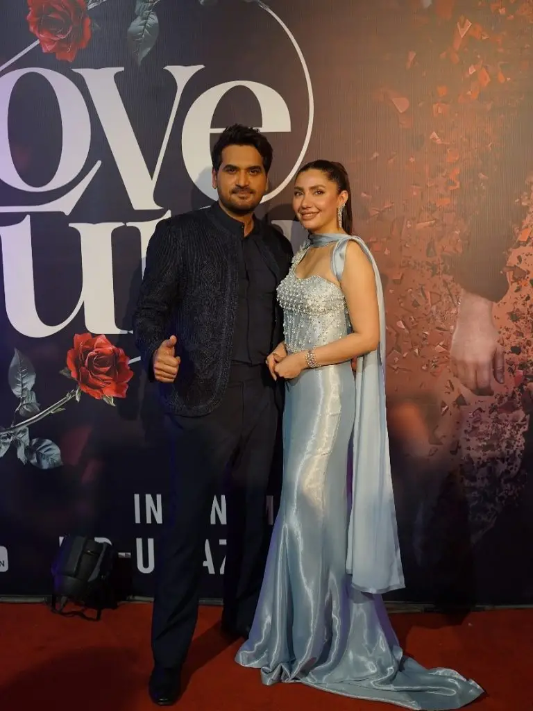 Love Guru Star-Studded Premiere In Lahore