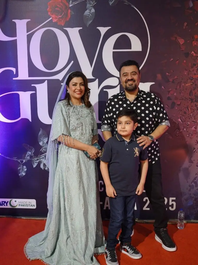 Love Guru Star-Studded Premiere In Lahore