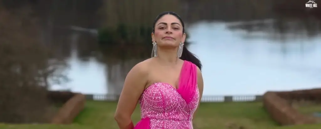 Sardaar Ji 3 Song Daaru Mukgi Featuring Hania Aamir and Diljit Dosanjh