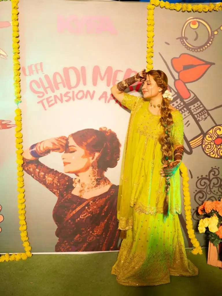 Rabeeca Khan Shares Beautiful Pictures From Mehndi Application