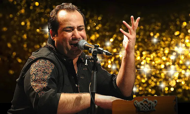 Chahat fateh Ali Khan Fiercely Defends Himself