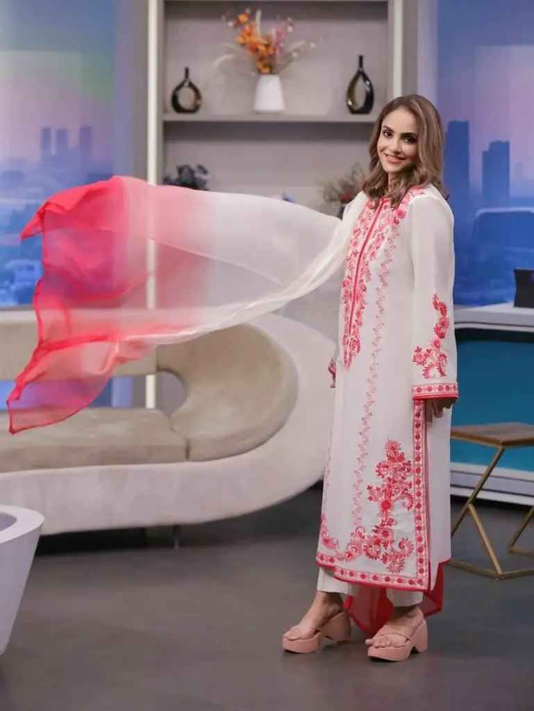 Nadia Khan’s Warning to Ali Raza