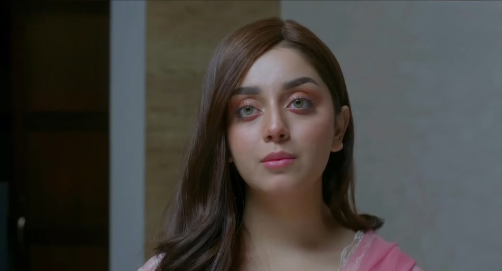 Juggan Kazim Speaks in Favour of Alizeh Shah