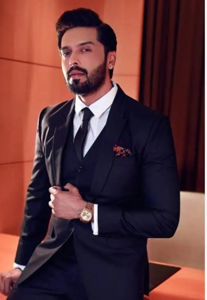 Fahad Mustafa’s Insulting Behaviour Towards Employee Goes Viral