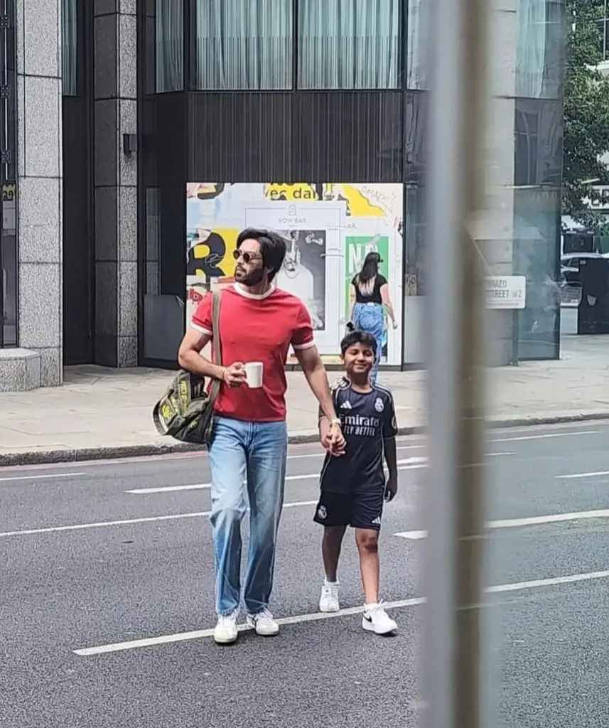 Fahad Mustafa’s New Adorable Family Clicks From London
