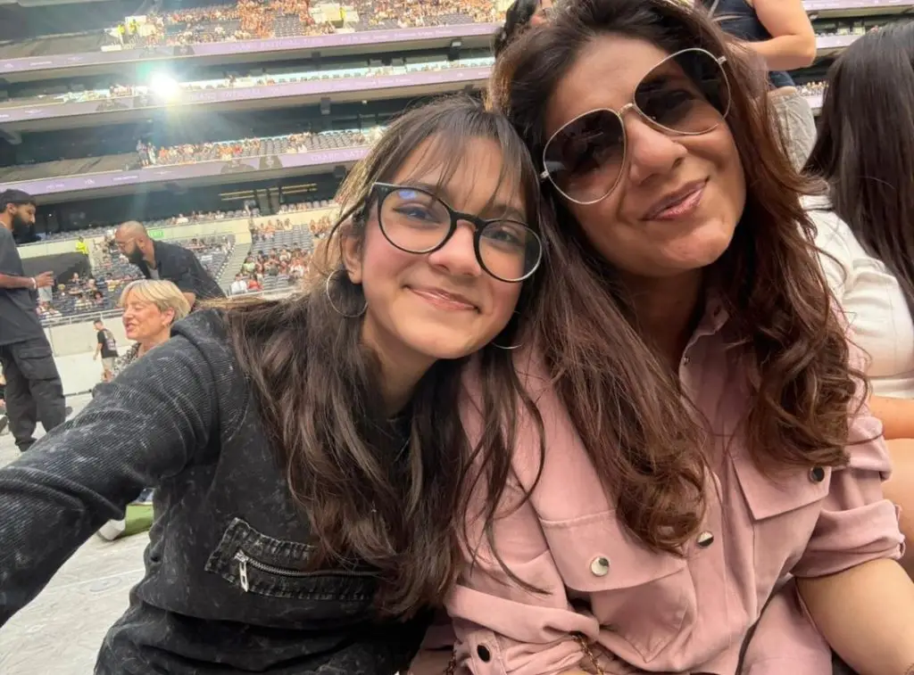 Fahad Mustafa’s New Adorable Family Clicks From London