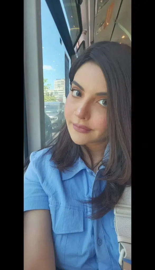 Nida Yasir Family Trip from Paris