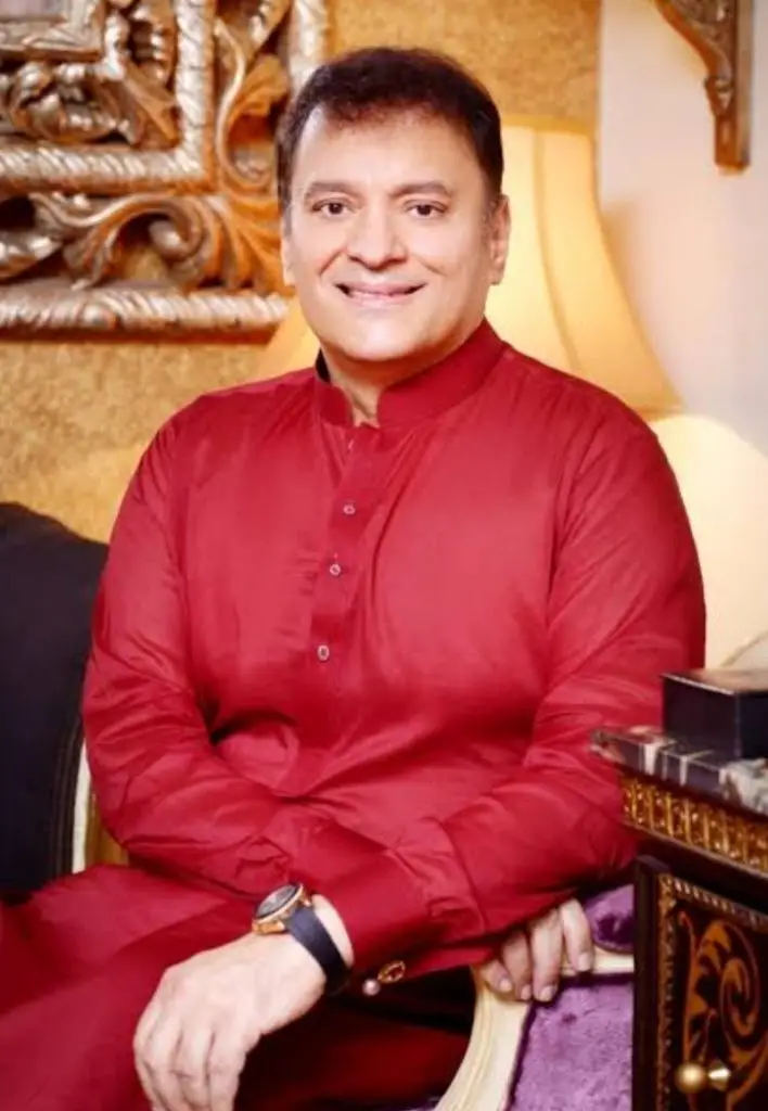 Dr. Omer Adil’s Disgusting Remarks About Resham Severely Criticized