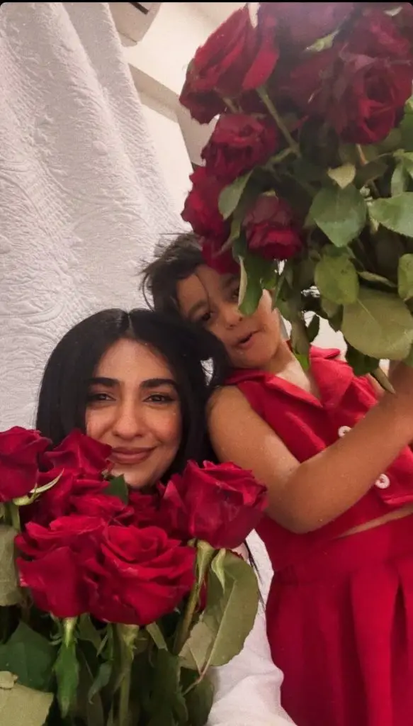 Sarah Khan Recent Pictures Surprise Fans