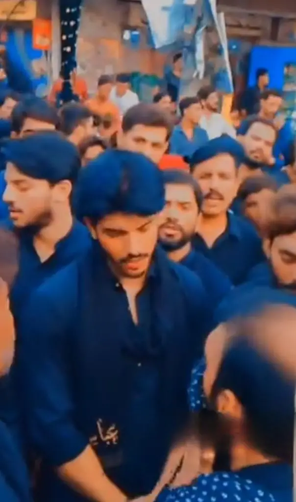 Pakistani Ahl e Tashie Celebrities Observe Muharram with Respect