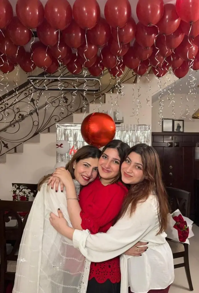 Shagufta Ejaz’s Adorable Family Pictures