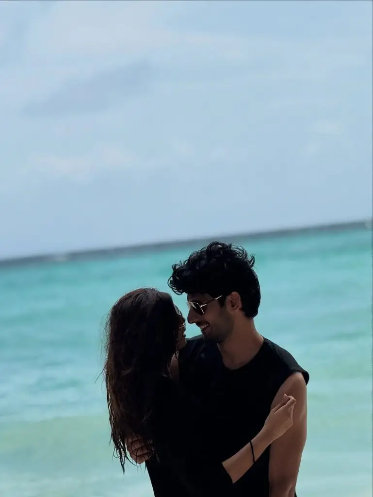 Subhan Awan & Washma Fatima Romantic Pictures from Thailand