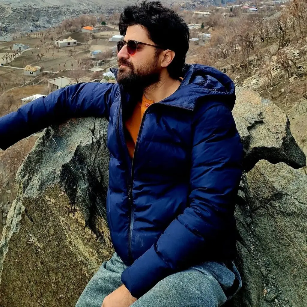 Sher Actor Taqi Ahmed About Danish Taimoor’s Behaviour