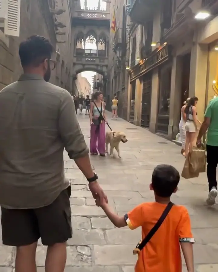 Faysal quraishi Vacations With Family In Barcelona
