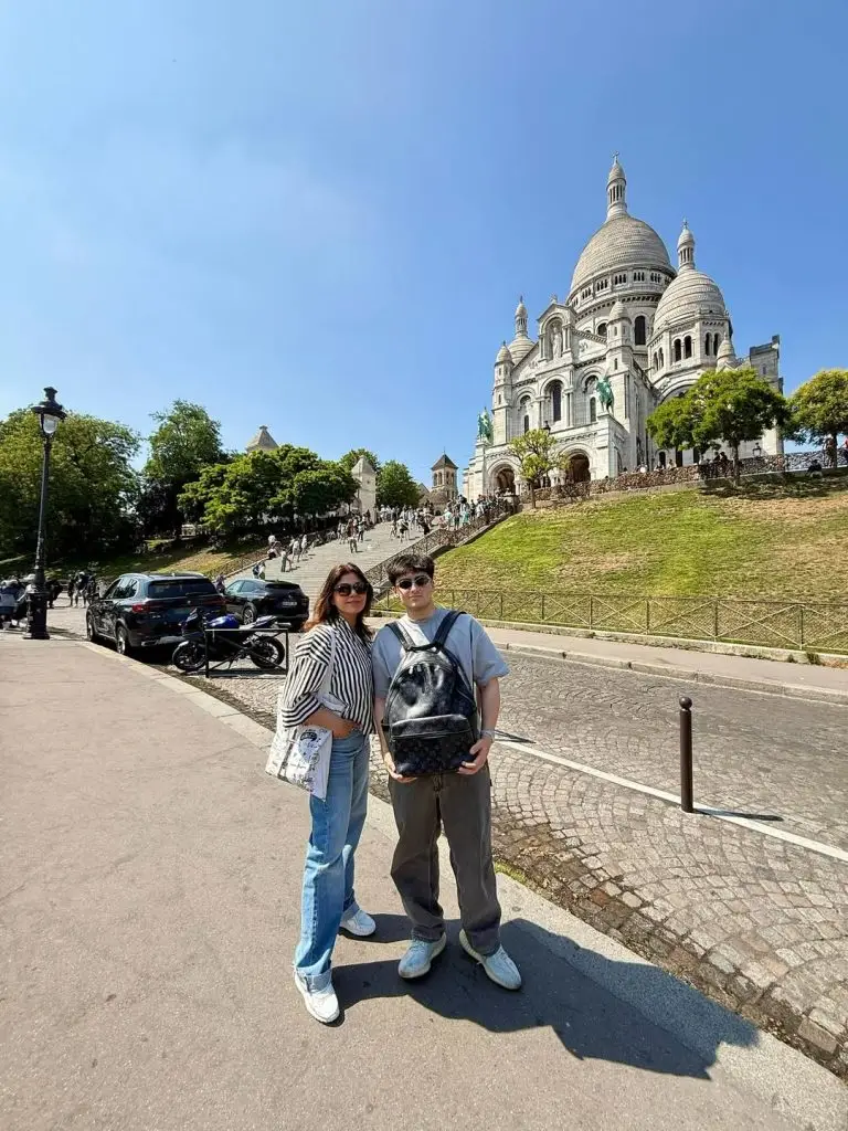 Hadiqa Kiani & Son Vacation In France