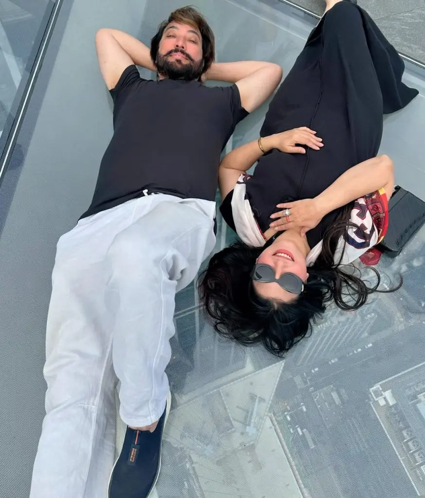 Javeria Saud Shares family Pictures From The Edge New York City