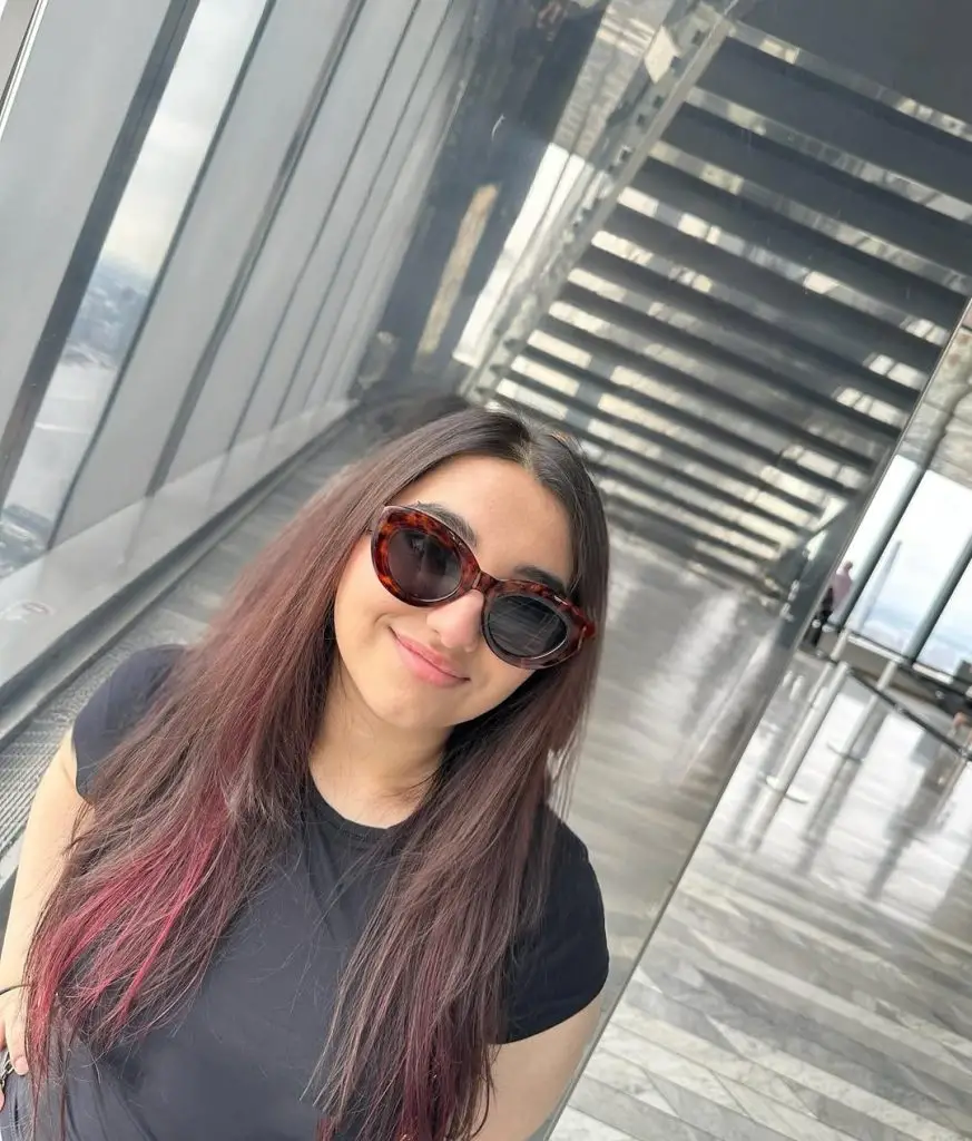 Javeria Saud Shares family Pictures From The Edge New York City