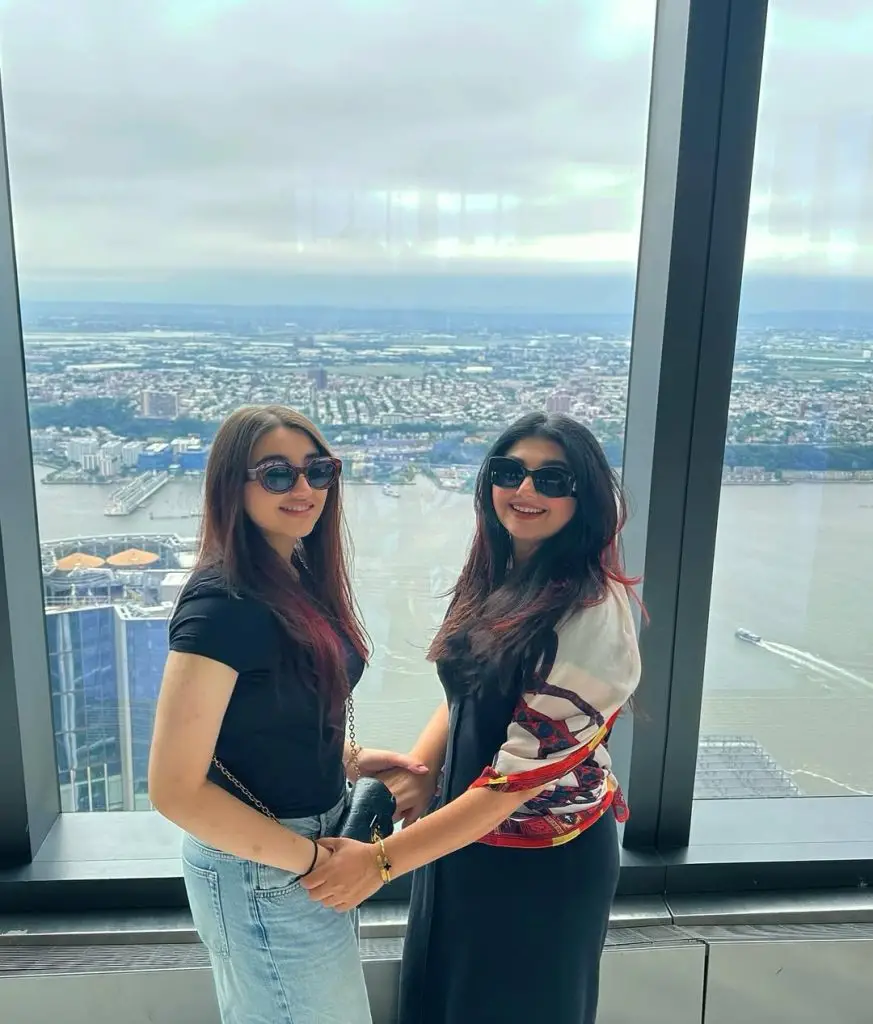 Javeria Saud Shares family Pictures From The Edge New York City