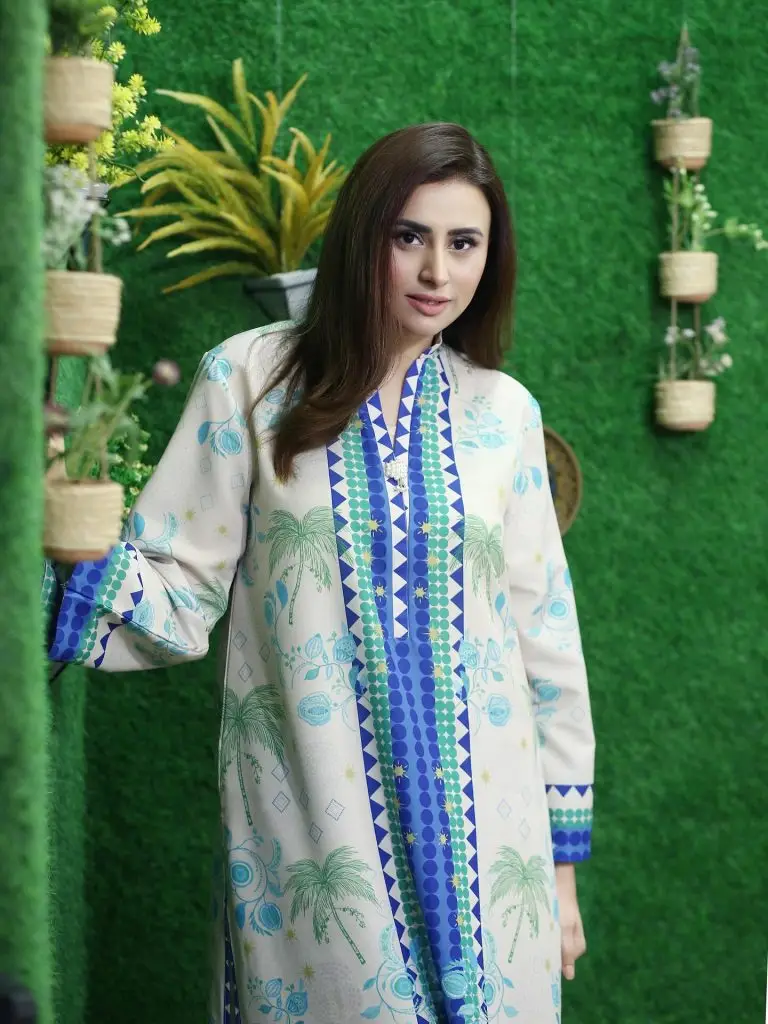 Madeha Naqvi Calls Out Celebrity Clout Chasing On Humaira Asghar