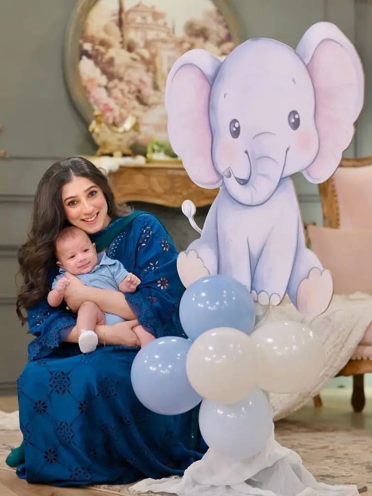 Mariyam Nafees Beautiful Family Photoshoot from GMP