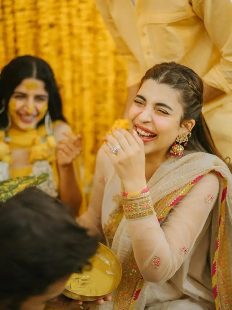 Mawra Hocane’s Sweet Birthday Wish For Sister Urwa Hocane