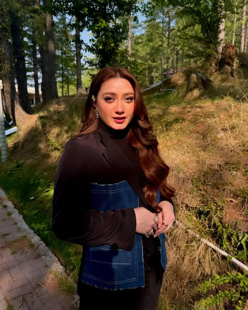 Momina Iqbal On Being Called Transgender