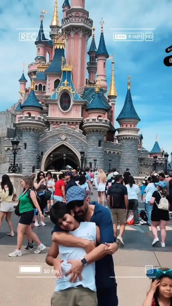 Nida Yasir Shares Family Vacation Pictures From Disneyland Paris